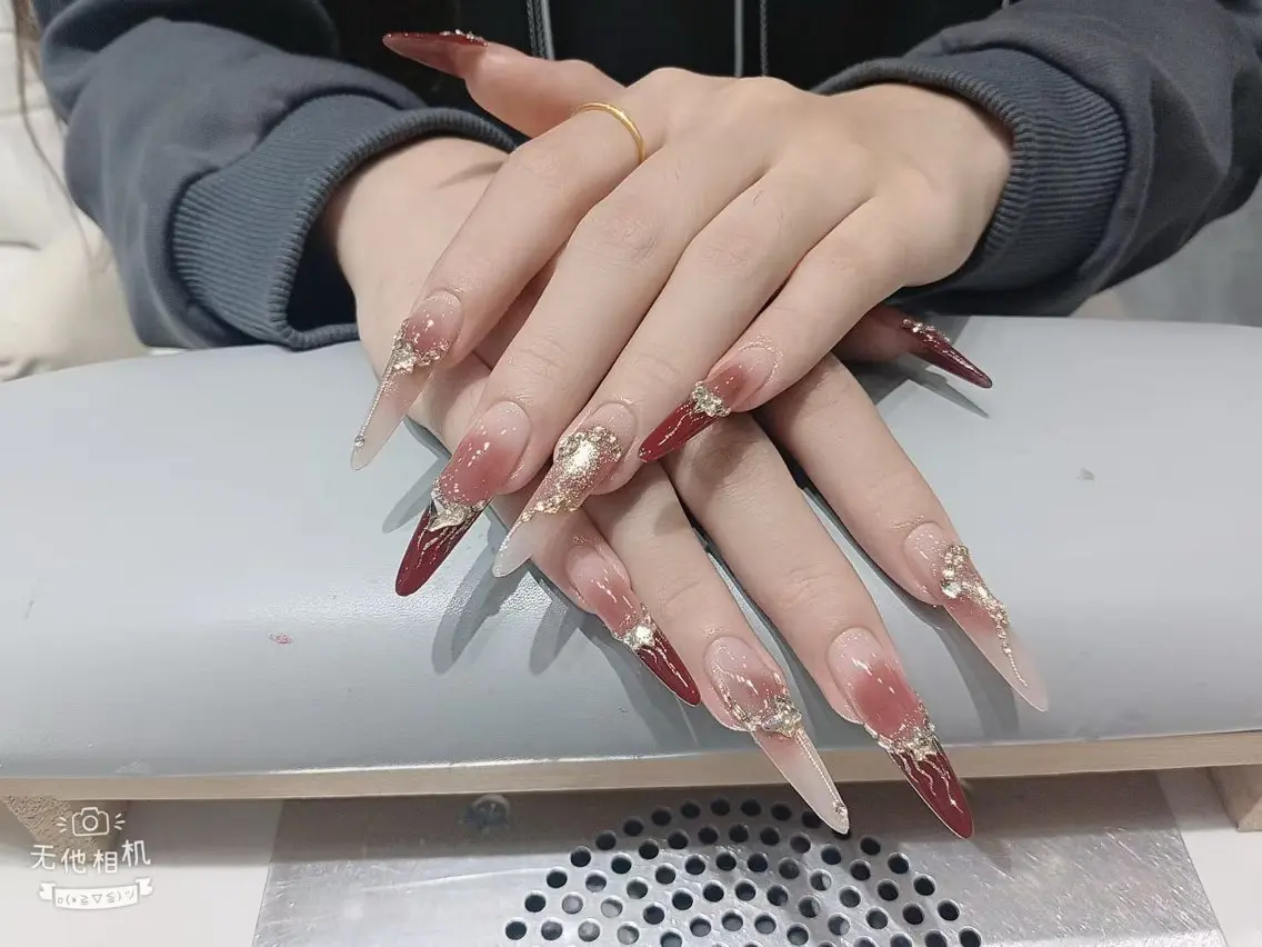 【Hand】オフ有り‼️💕持ち込みデザイン💕アート4本まで¥6000の写真