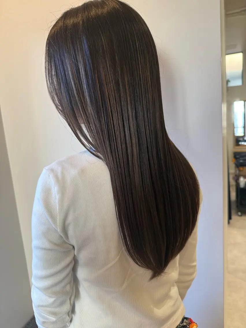 ロング 💛🤍U too e’s /店長🧸のヘアスタイル
