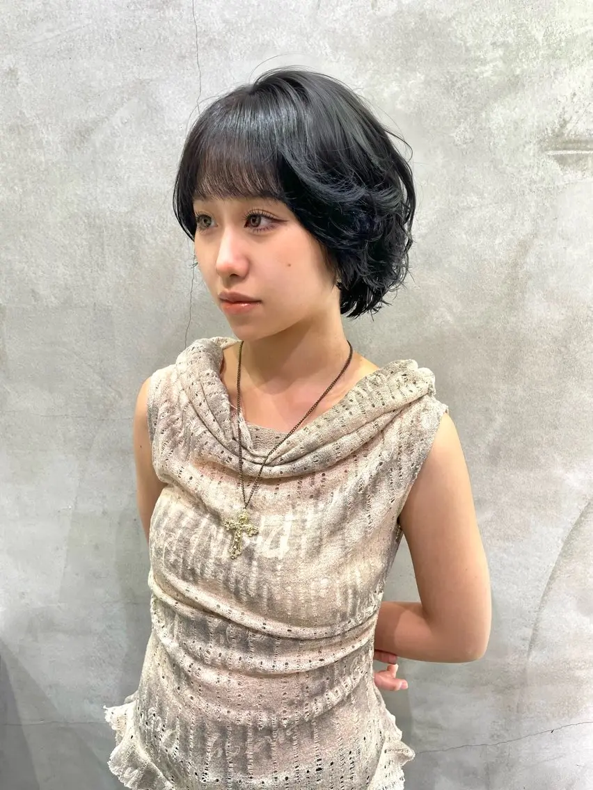 パーマ パーマ londnaitre 乙川友杏のヘアスタイル