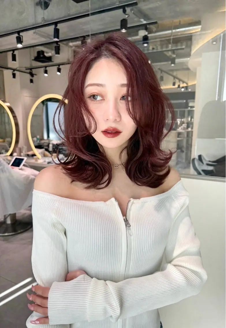 ミディアム カラー トリートメント 谷川が作る熊本1🥇 レイヤーカットのヘアスタイル