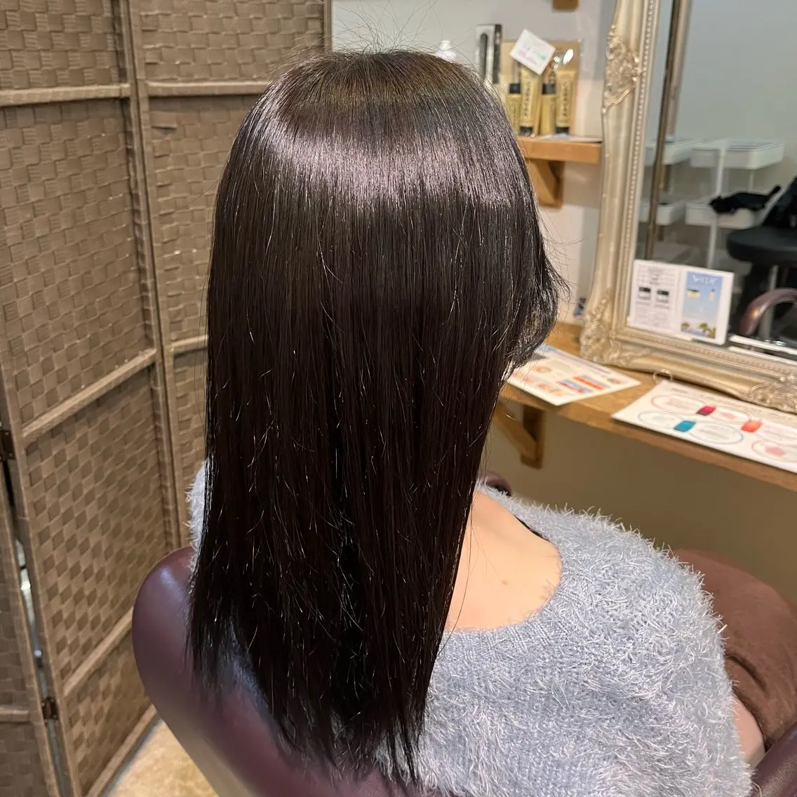 セミロング カラー トリートメント ヘアカラー トリートメント フェザーパーマ🌙 毛流れ yuzukiのヘアスタイル