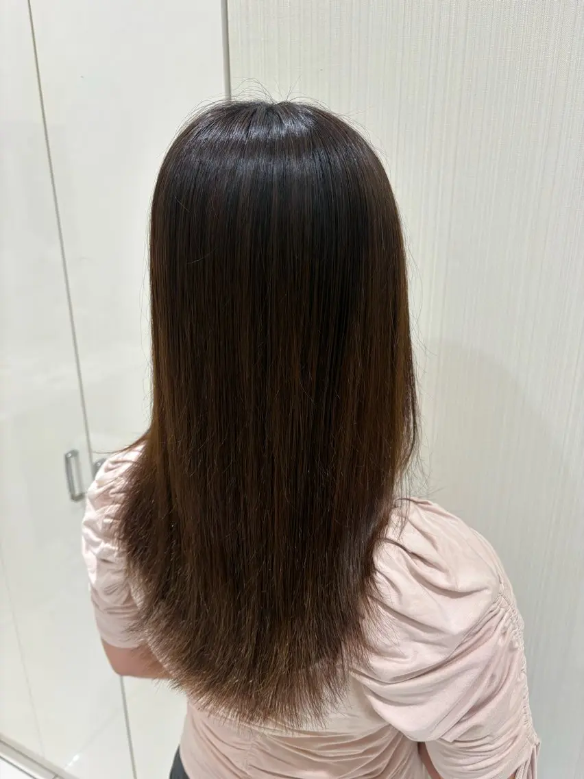 セミロング カット トリートメント 🎀【暖色艶カラー】 MIHO🎀のヘアスタイル