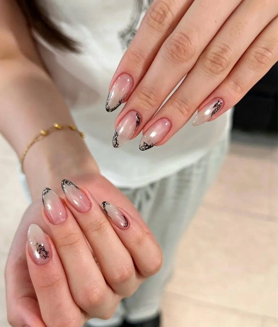 ネイル フレンチネイル ラメ(グリッター) ラメグラデーション マグネットネイル 持ち込み ハンドネイル Unicorn Nail原宿表参道のネイルデザイン