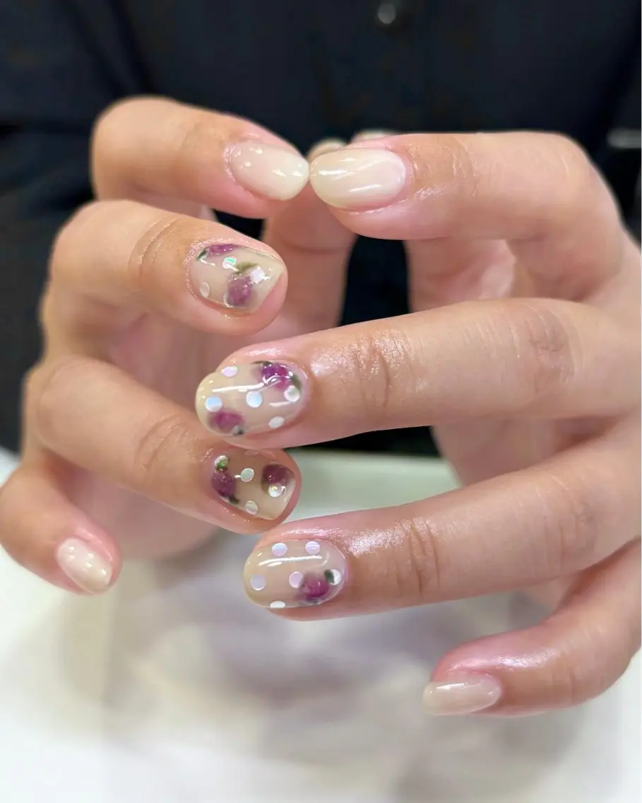 ネイル オーロラネイル ハンドネイル nailsalon amity🌿池田のネイルデザイン
