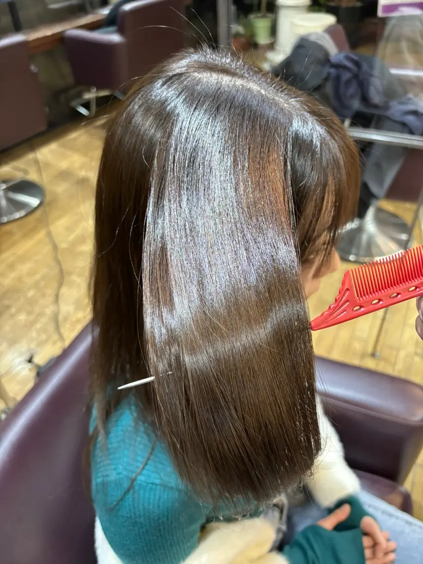 カット 縮毛矯正 トリートメント ラピスキーズ 古橋のヘアスタイル