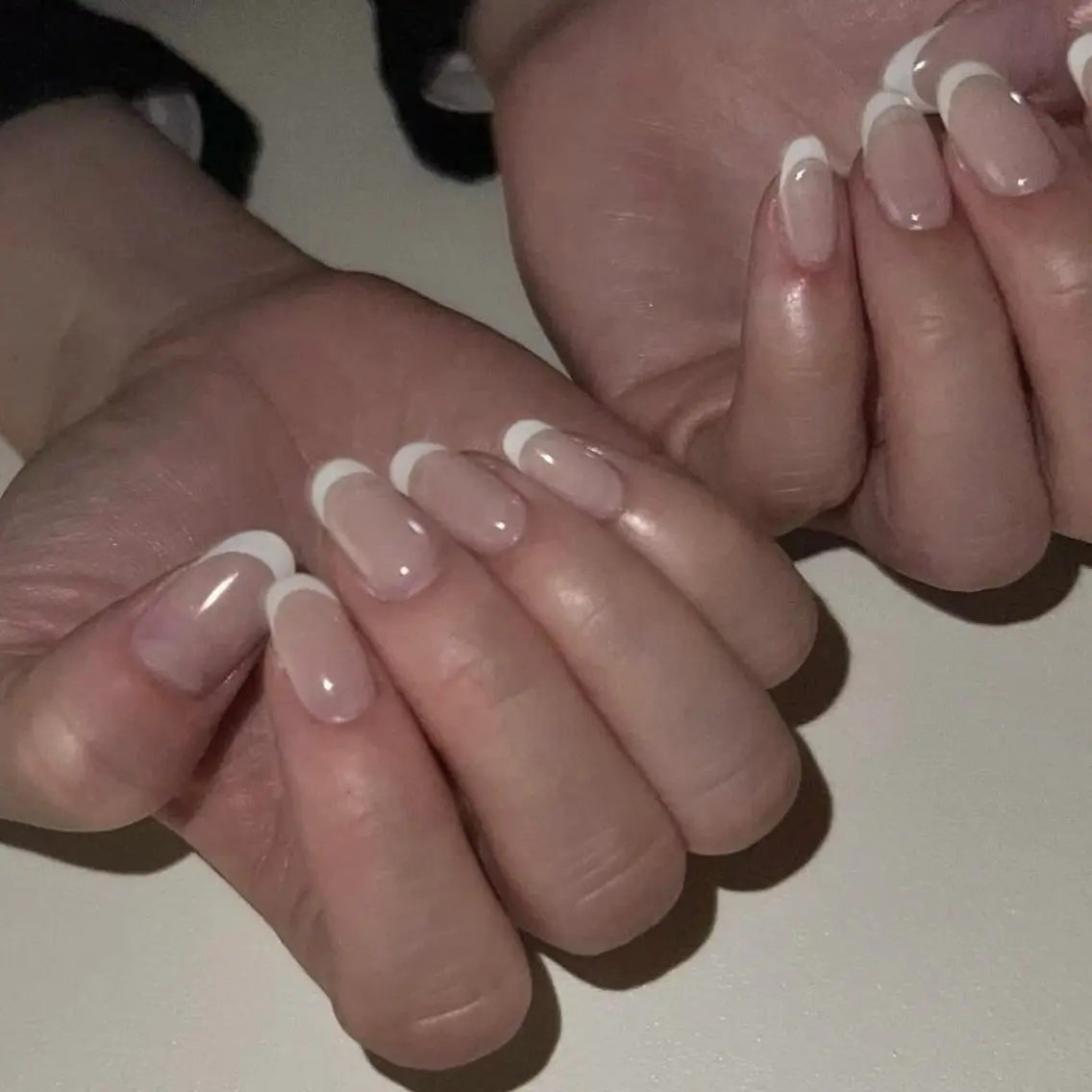 オフあり💅クリアベース白フレンチの写真