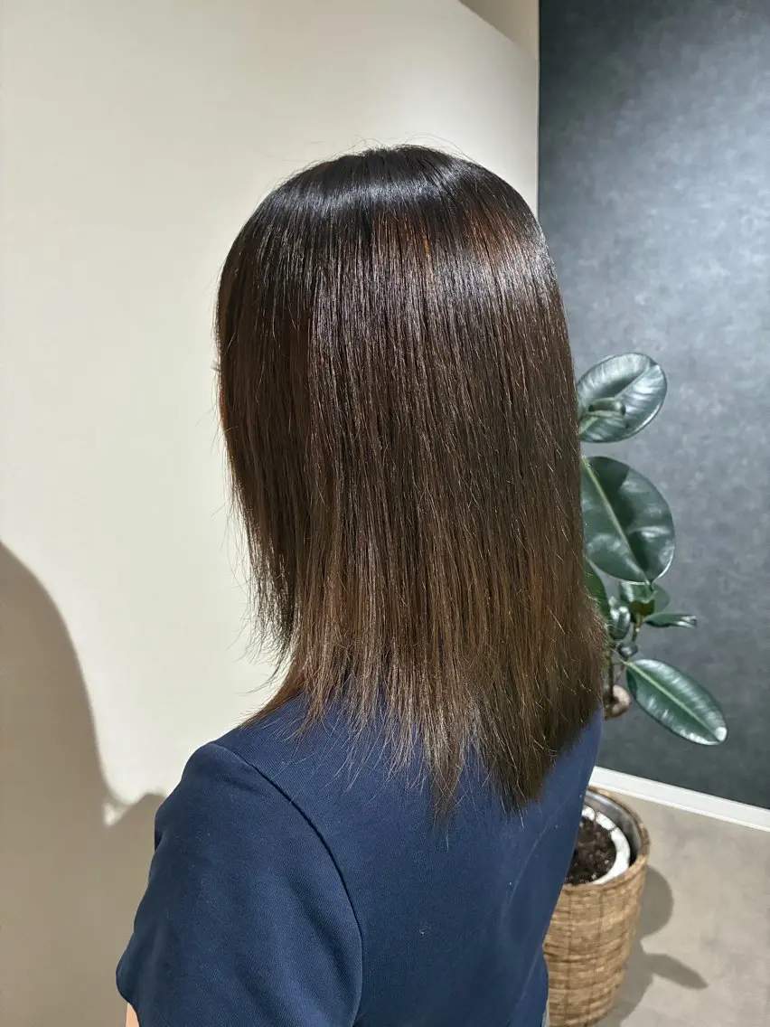 セミロング カット 縮毛矯正 Re room. erikaのヘアスタイル