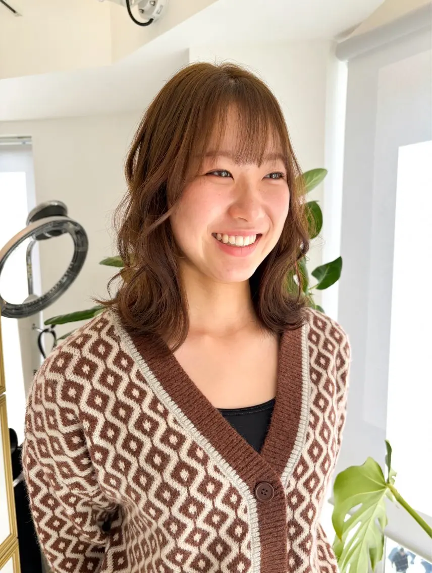 セミロング カラー ベージュカラー ブリーチ ダブルカラー ブリーチなしカラー ヘアカラー 💐レイヤー/透明感 カラー💐智口彩香のヘアスタイル