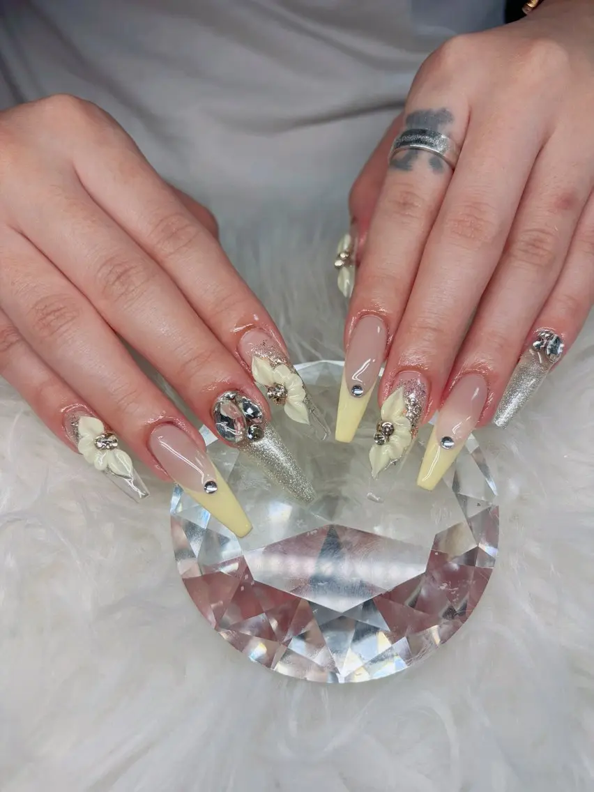 ネイル アートネイル オーロラネイル チークネイル 長さ出し フットネイル ハンドネイル Chan nailsのネイルデザイン