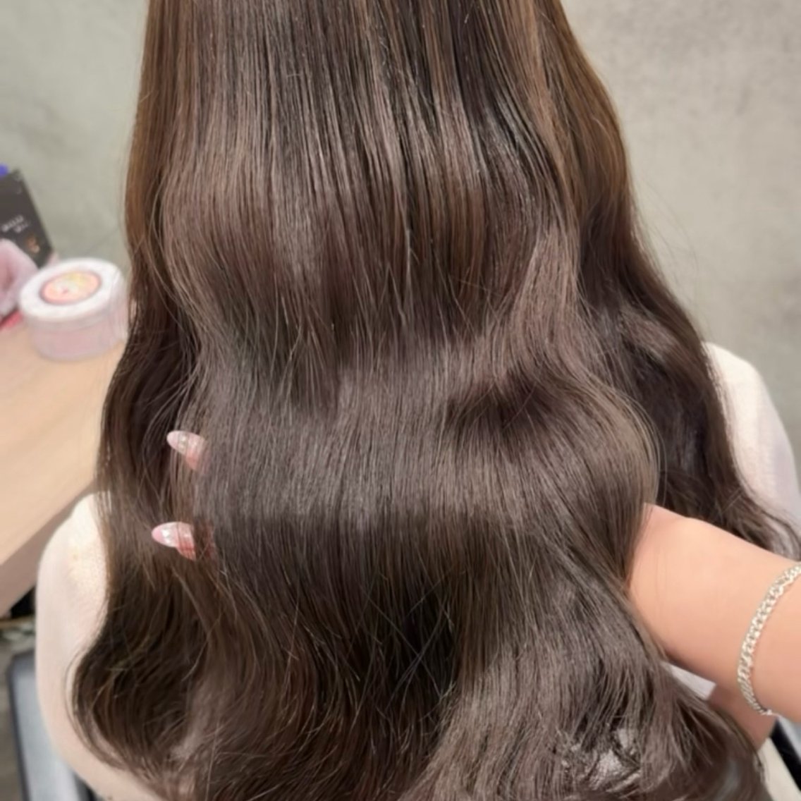 ミディアム カラー カット ヘアカラー トリートメント 🎀ブリーチなし ピンク🎀sakiのヘアスタイル