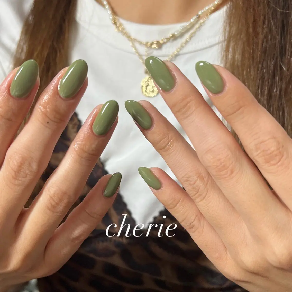 ネイル ワンカラーネイル Chérie moenaのネイルデザイン