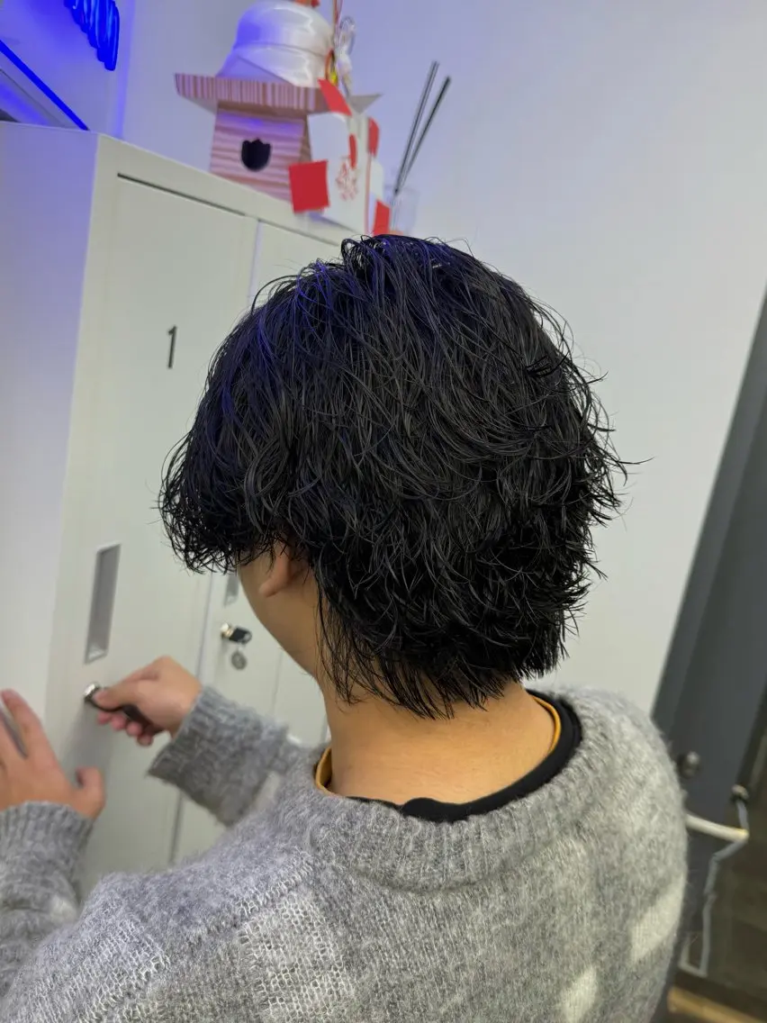 ミディアム パーマ メンズ ミディアムパーマ メンズパーマ カット パーマ 🇺🇸メンズ特化/ 四辻 凱斗🇺🇸のヘアスタイル