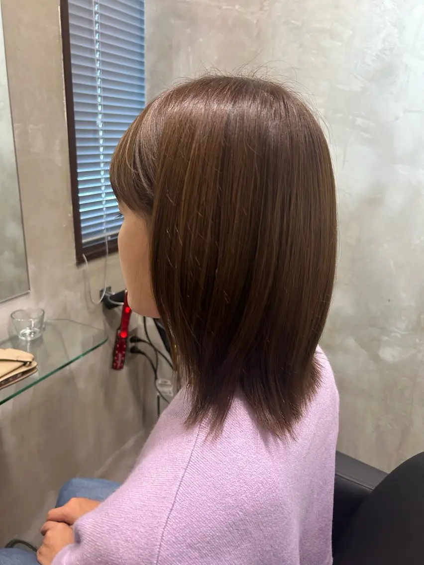 ミディアム カラー ブラウンカラー ナチュラルブラウン カット ヘアカラー トリートメント M CHIHIROのヘアスタイル