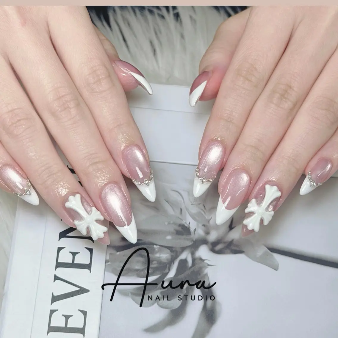 ネイル ハンドネイル Aura Nail Studioのネイルデザイン