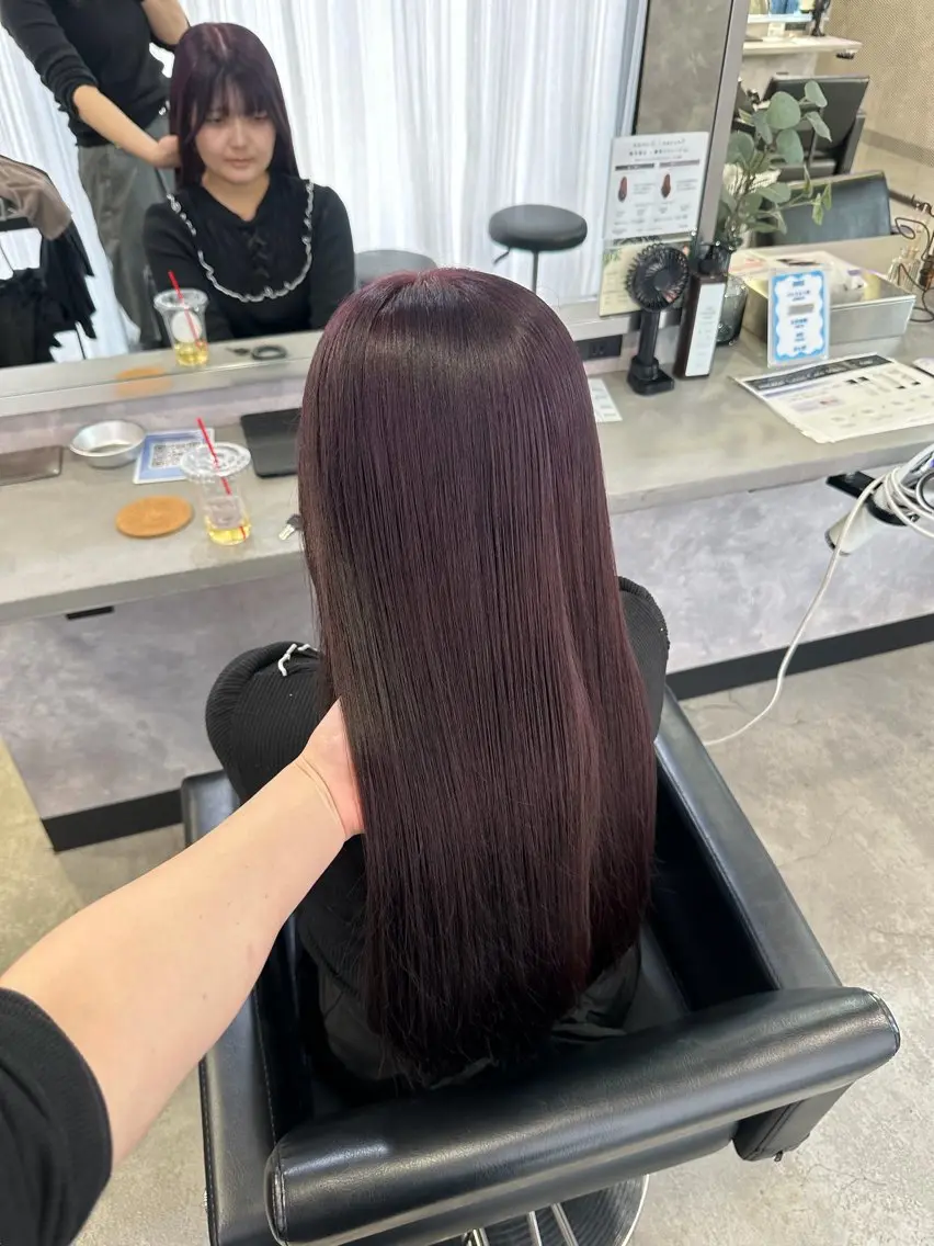 ロング カット ヘアカラー トリートメント 楠奥 結衣のヘアスタイル
