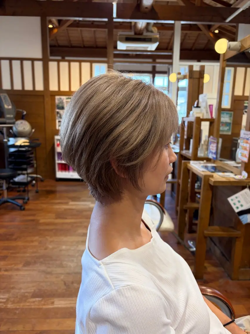 ショート ヘアカラー 木村 美彩輝のヘアスタイル