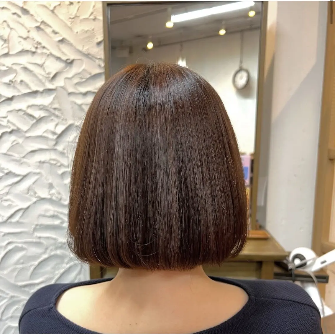 ミディアム こばやし あこのヘアスタイル