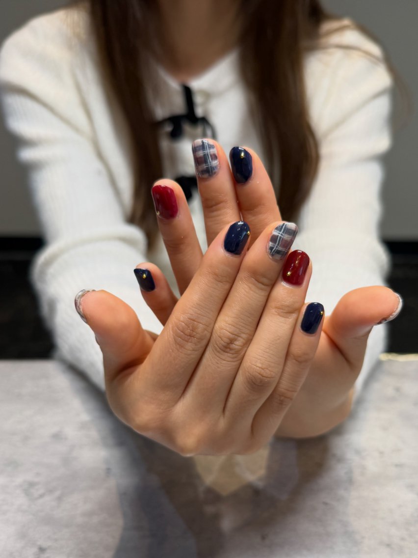 ネイル ワンカラーネイル ハンドネイル 西村 奈穂のネイルデザイン