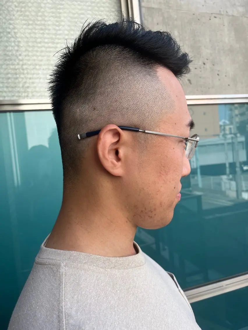 ショート カラー パーマ ヘアアレンジ メンズ キッズ メンズブリーチ メンズハイライト メンズインナーカラー メンズ韓国風 ブリーチ 久木原 ゆりのヘアスタイル