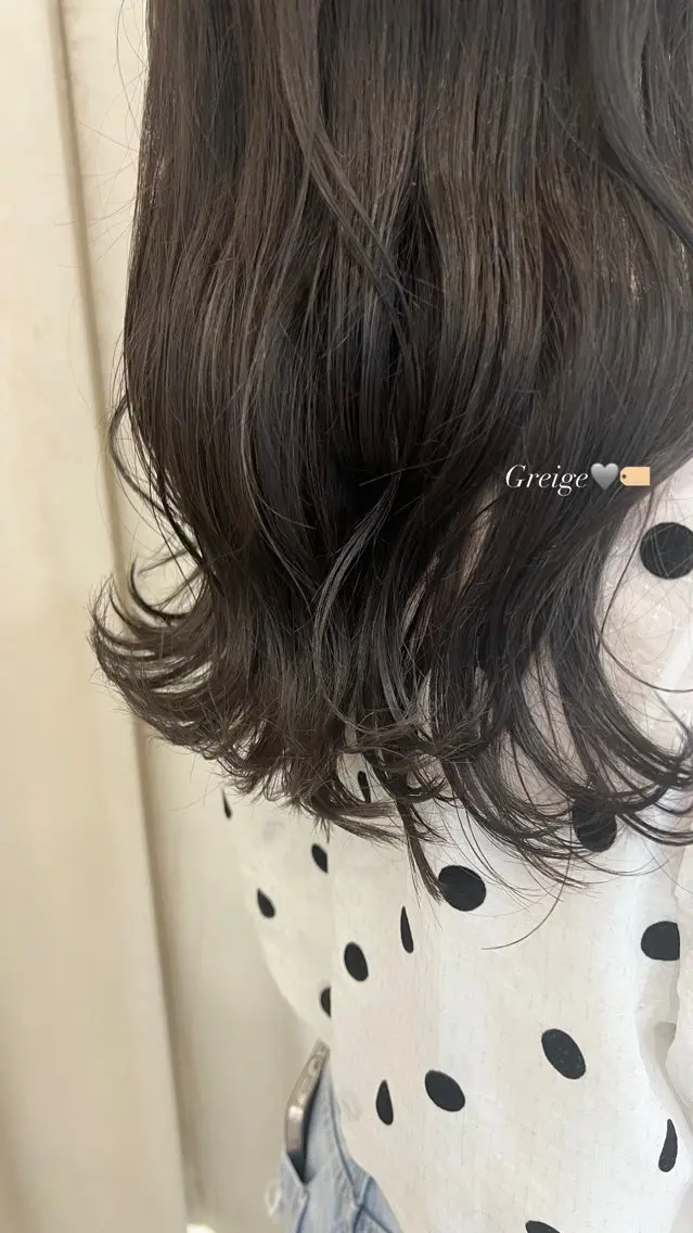 ロング カラー ヘアアレンジ LiTA 友田未来のヘアスタイル