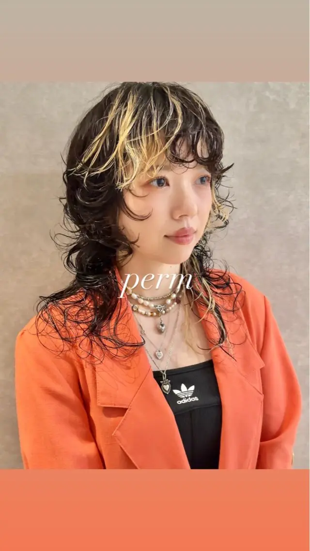 セミロング パーマ パーマ 💎寒色特化💎 透明感カラーみきのヘアスタイル