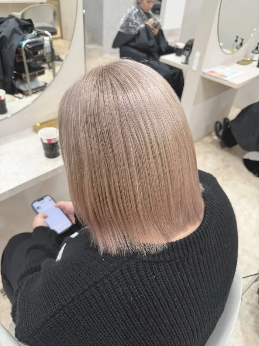 ショート カラー カット ヘアカラー トリートメント 水野 亨祐のヘアスタイル