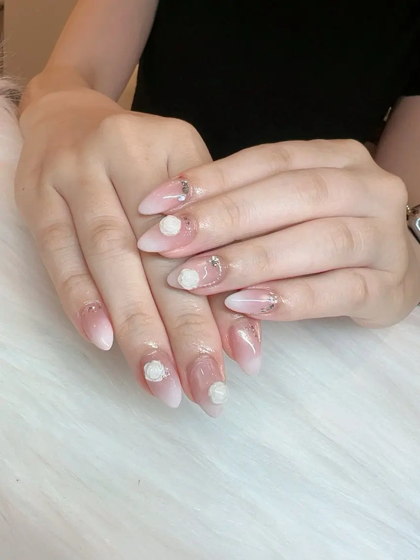 ネイル キラキラネイル 韓国ネイル 水色 マグネットネイル ニュアンスネイル ハンドネイル RUBY Nail 日暮里店のネイルデザイン