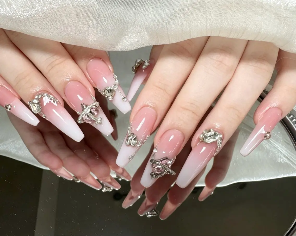 ネイル ハンドネイル ハンドケア ShioriNail (旧:L.nail)のネイルデザイン