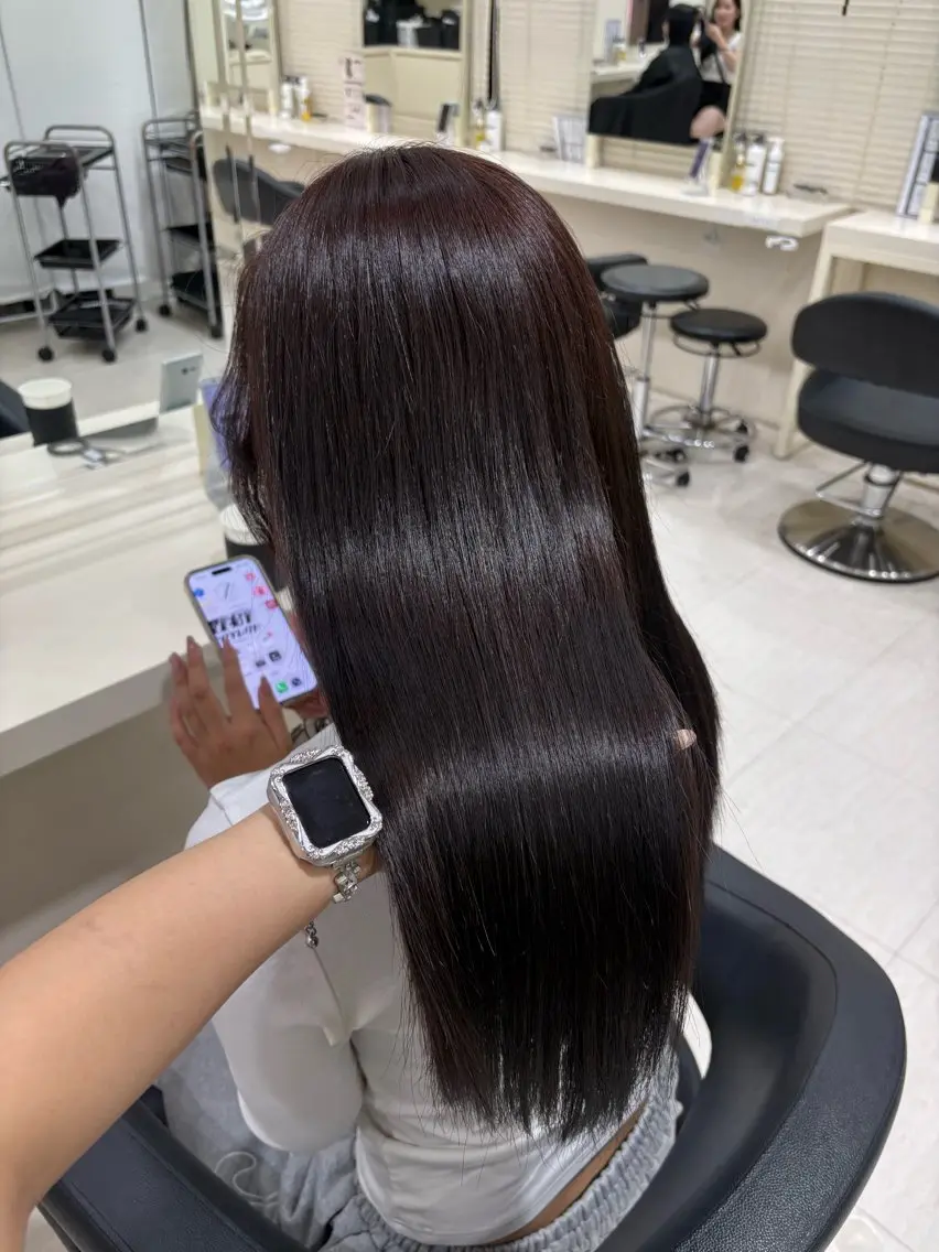 ロング カラー ヘアアレンジ ヘアカラー トリートメント 💟RINNA 艶カラー💟のヘアスタイル
