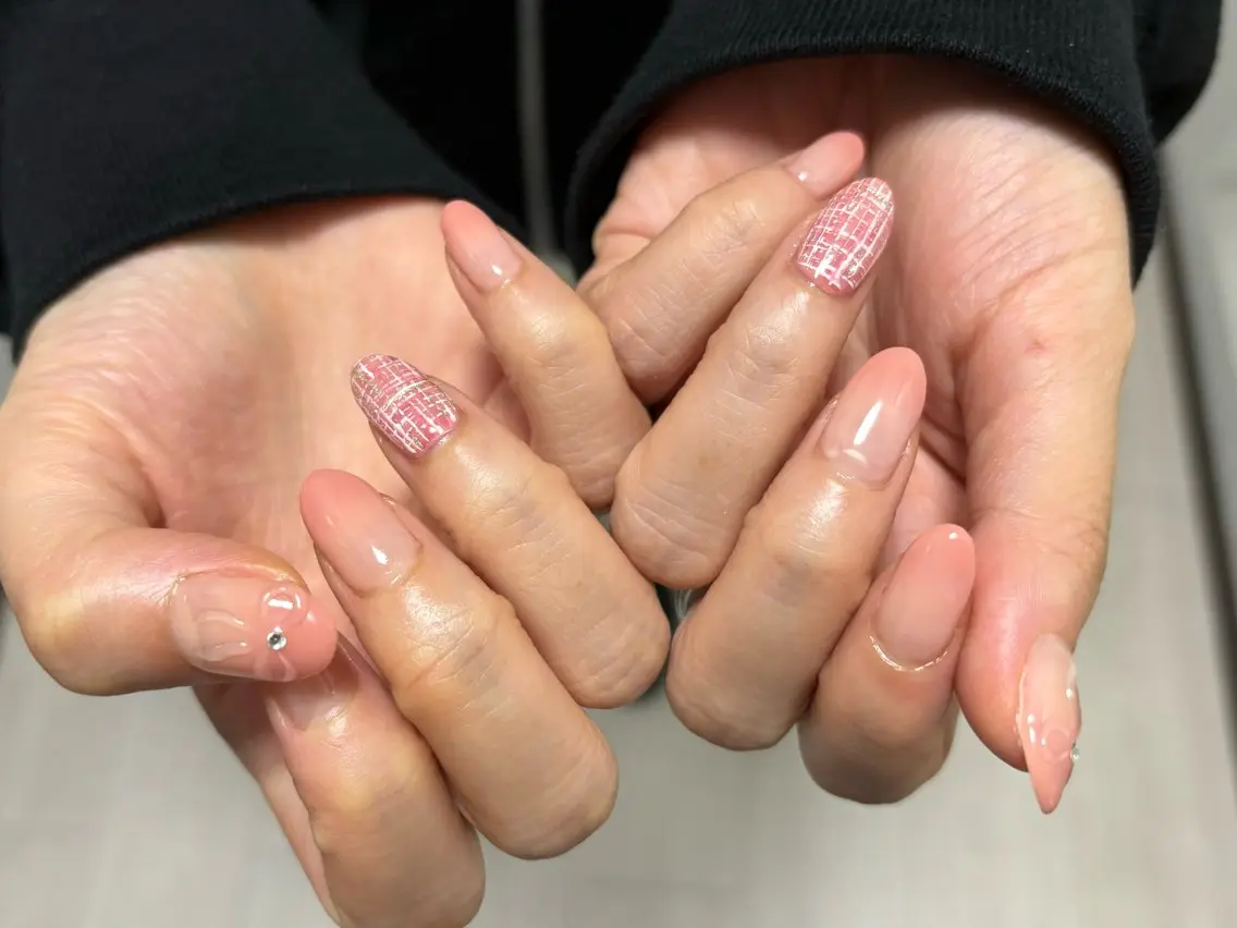 ネイル ぷっくりネイル リボン シンプルネイル ツイードネイル ハンドネイル Lani🌈Nail Konatsuのネイルデザイン