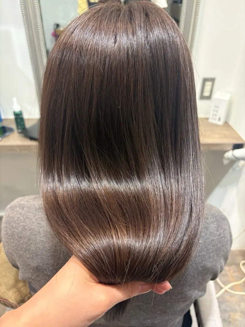 ロング カラー 高野 楓のヘアスタイル