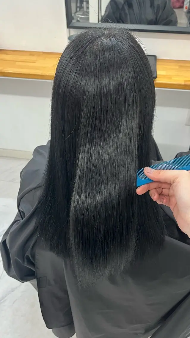 ロング カラー Maia🦋 博多 透明感カラーのヘアスタイル