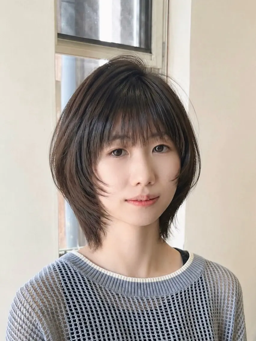 ショート パーマ くせ毛 ストレートパーマ 白阪 真子のヘアスタイル
