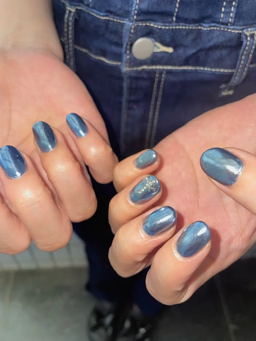 ネイル ミラーネイル ハンドネイル Nail ヌシん家 AKANEのネイルデザイン