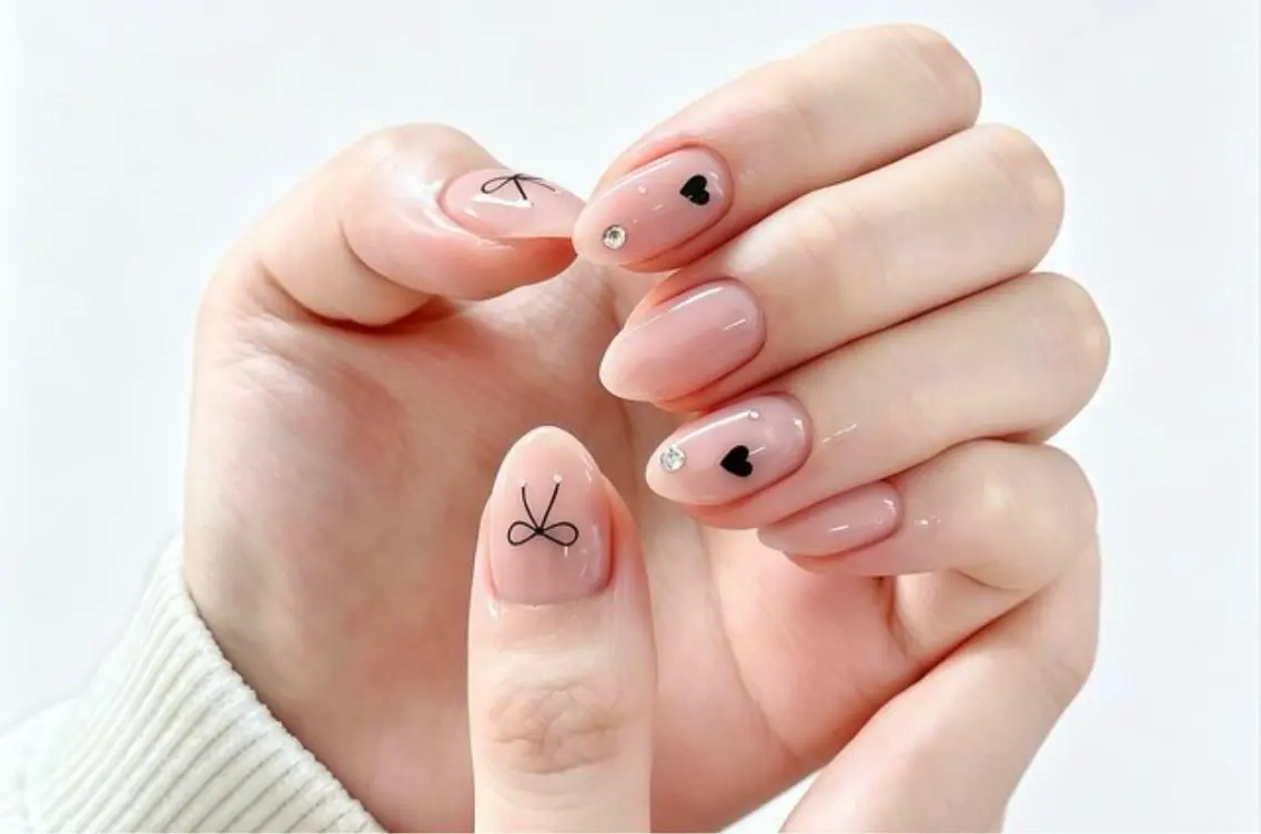 ネイル ハンドネイル H3 Nail Miniのネイルデザイン