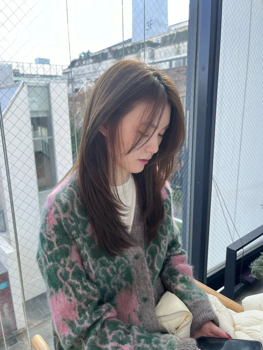 ロング レイヤーくびれヘア アレンジmanakaのヘアスタイル