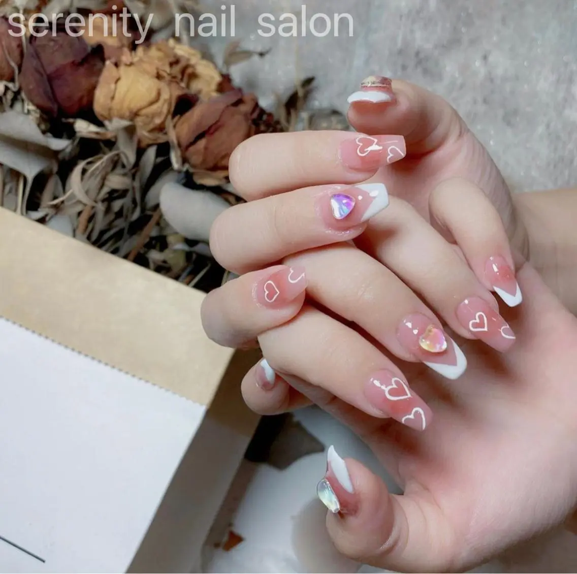 ネイル ハンドネイル ハンドケア ✨Serenity Nail salonのネイルデザイン