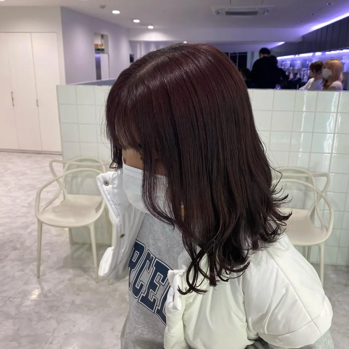 セミロング カラー ヘアアレンジ ヘアカラー トリートメント mai🍑暖色カラー /レイヤー💖のヘアスタイル