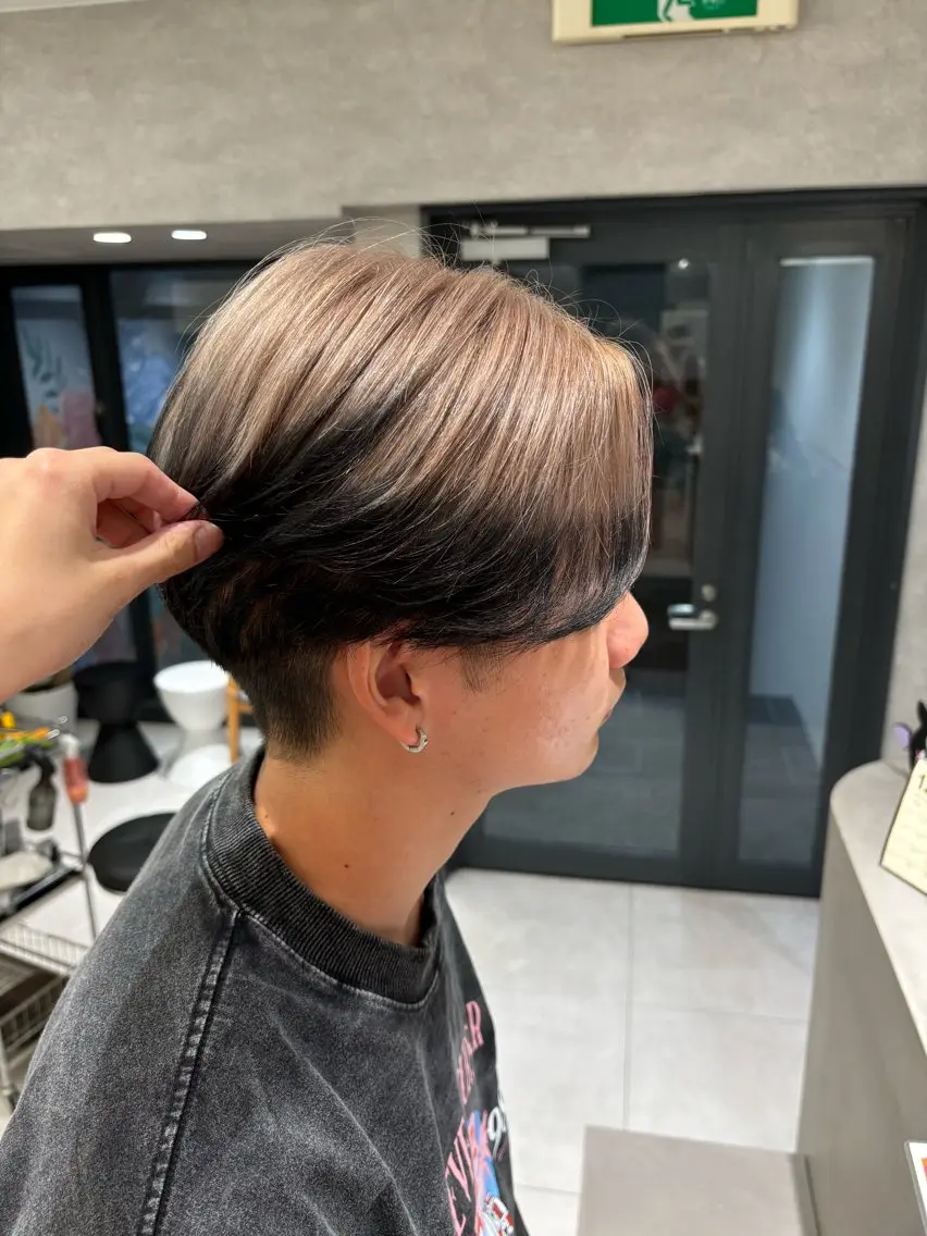 ショート カラー 望 吹のヘアスタイル