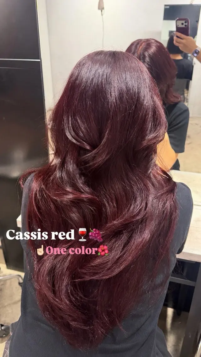 ロング miyu 艶感透明感カラーのヘアスタイル