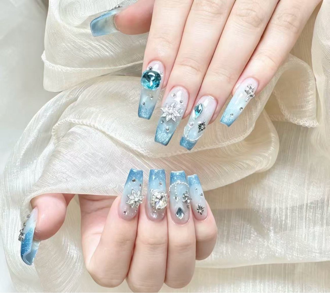 ネイル Nana nailのネイルデザイン