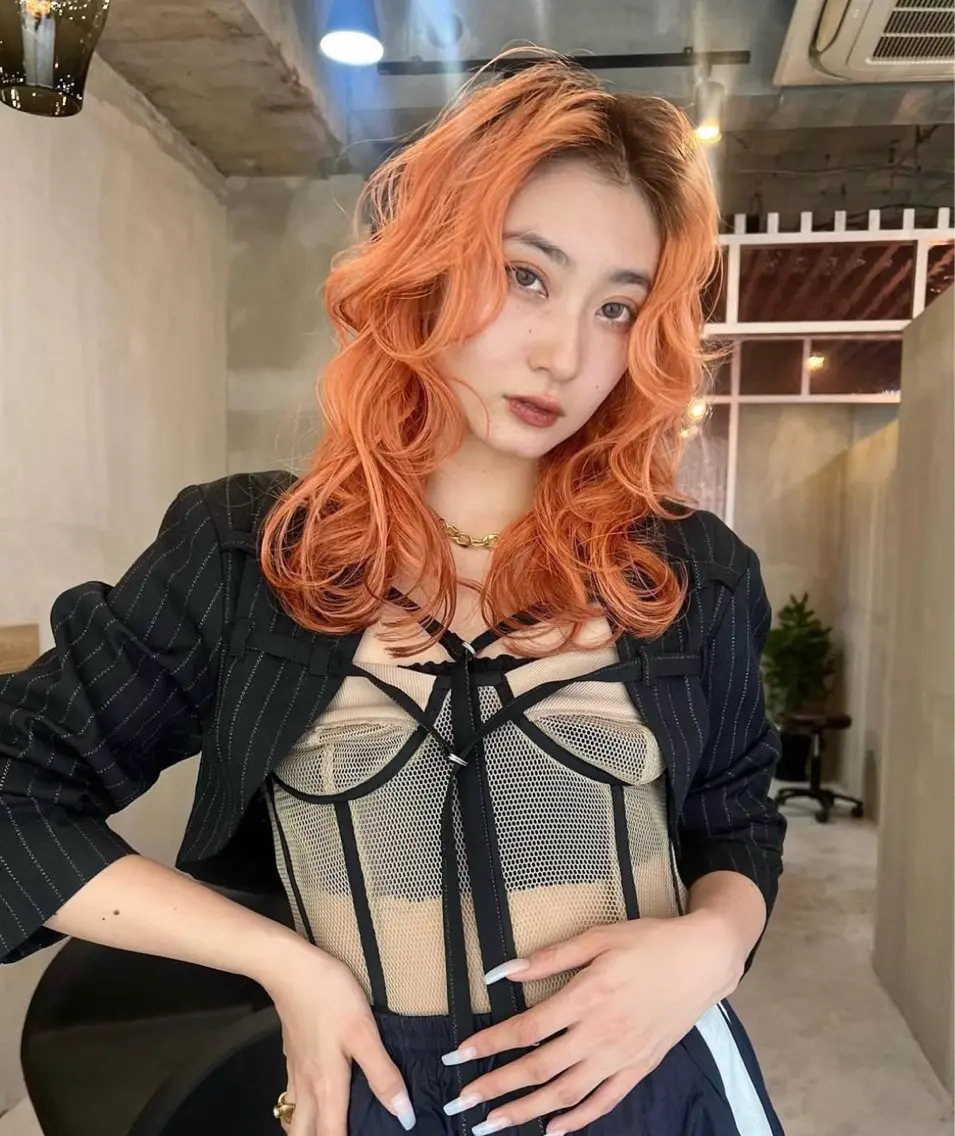 ロング カラー カット ヘアカラー トリートメント 海外レイヤー/ ブロンドKazuhaのヘアスタイル
