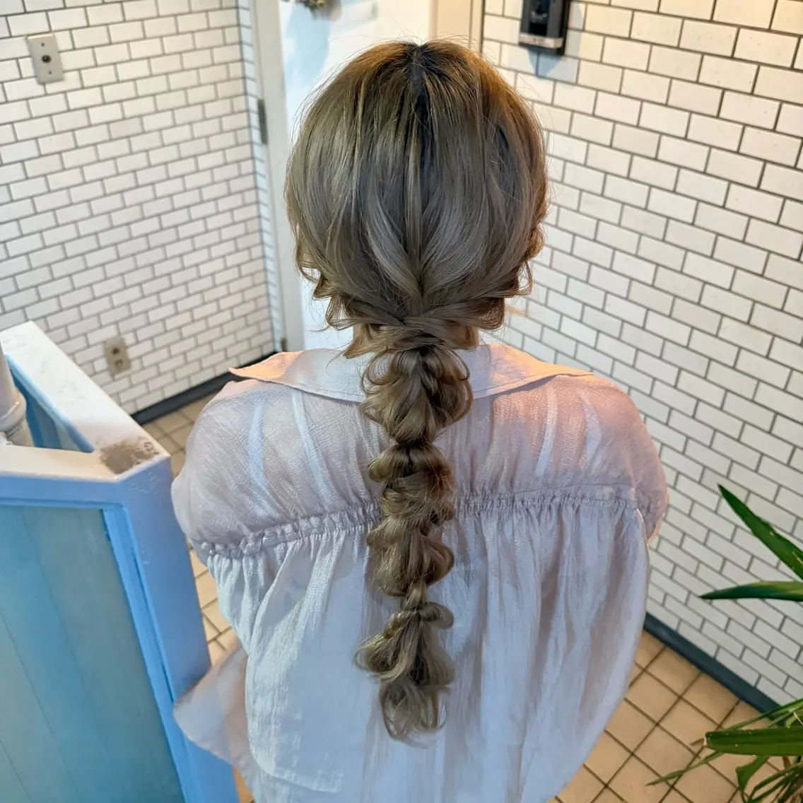 ロング ヘアアレンジ 成人式 ハーフアップ 結婚式・ブライダル 卒業式のヘアスタイル ヘアセット 褒められヘアメイク /ボブ女子🐶みおのヘアスタイル