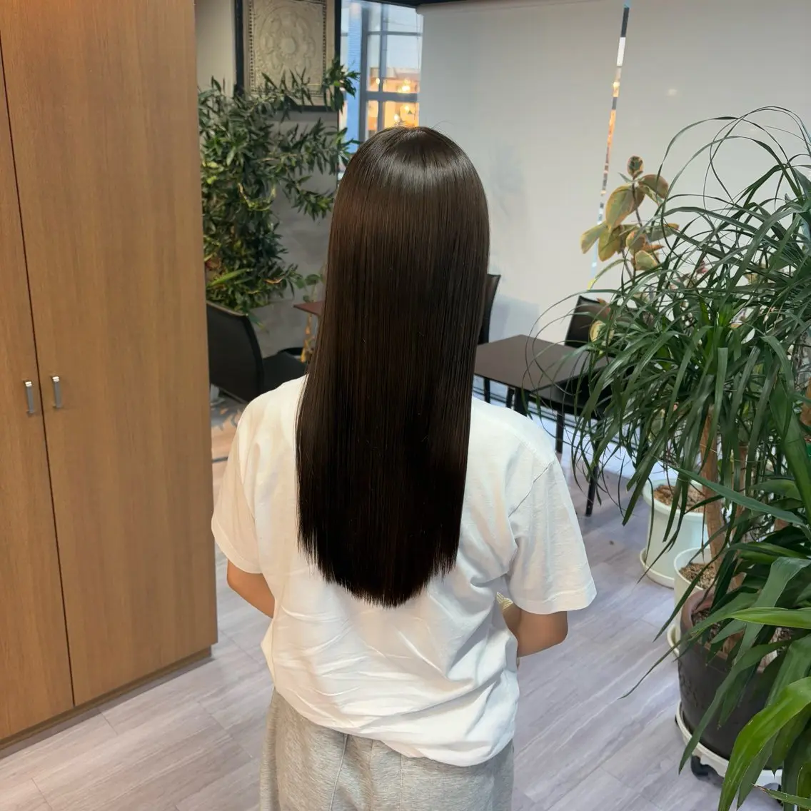 ロング ヘアカラー arika マユのヘアスタイル
