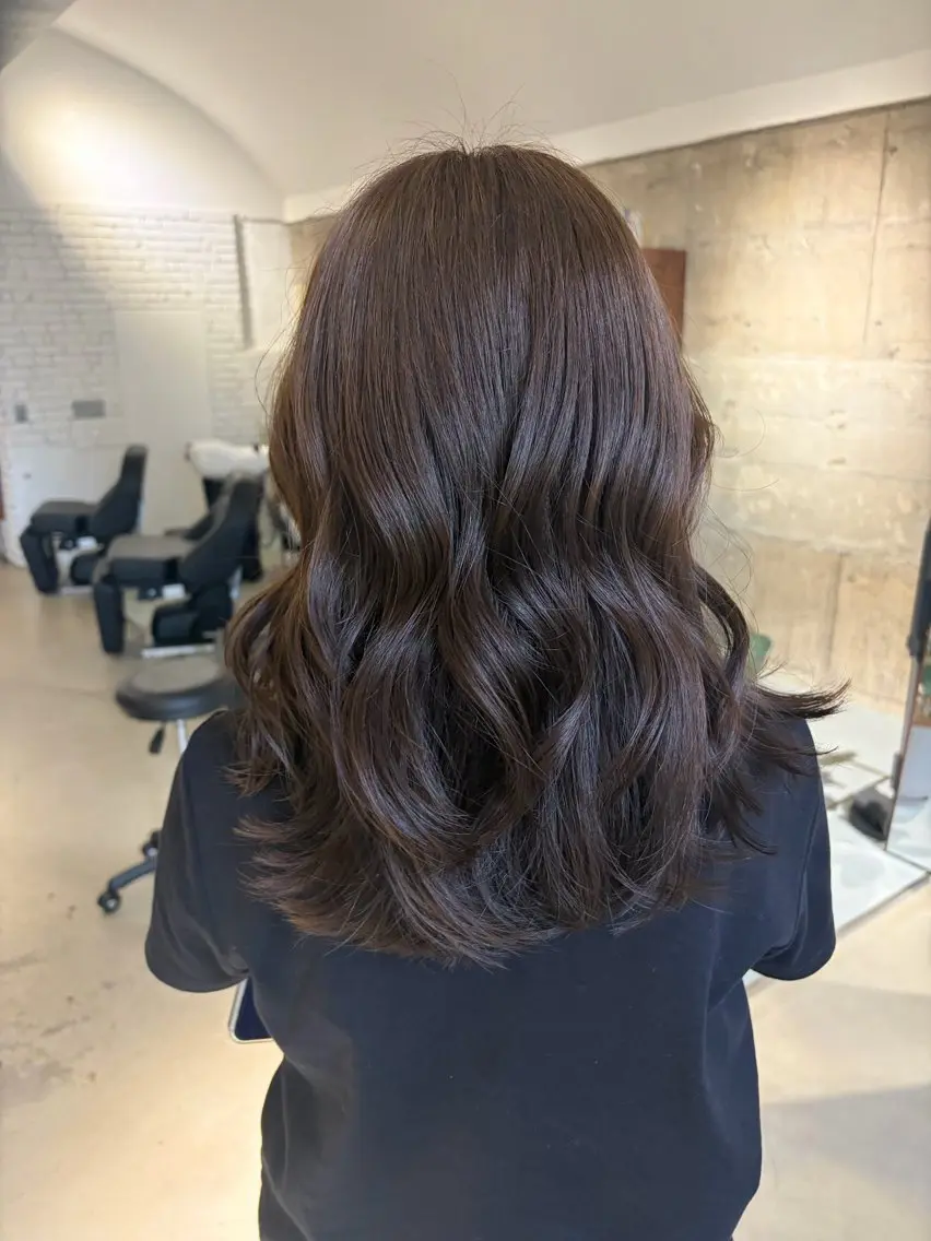 ミディアム カラー グレージュ オリーブグレージュ オリーブグレー mitsuki ⋆☽︎︎·̩͙のヘアスタイル