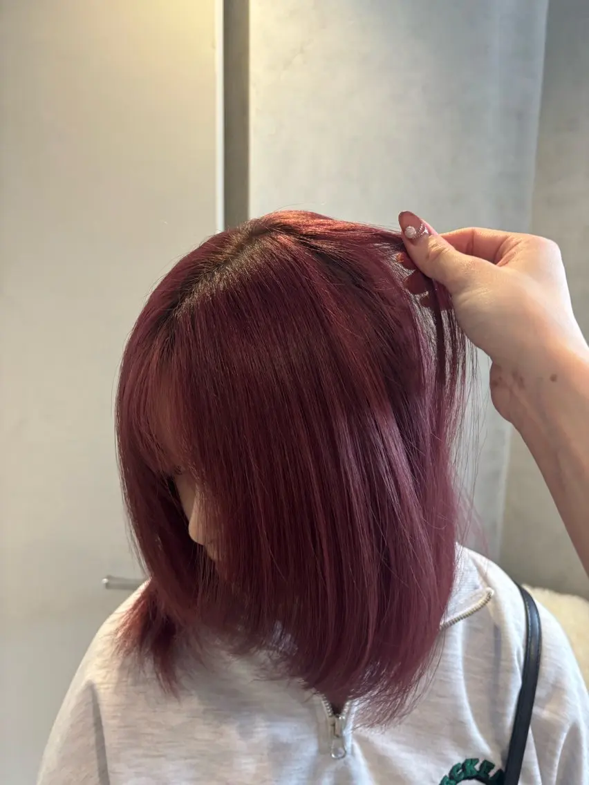 ミディアム ヘアカラー 小玉 唯依のヘアスタイル