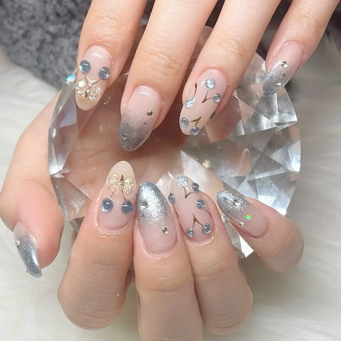 ネイル チークネイル フットネイル フレンチネイル ジェルネイル ガラスフレンチ ハンドネイル Rimi.+ チナミのネイルデザイン