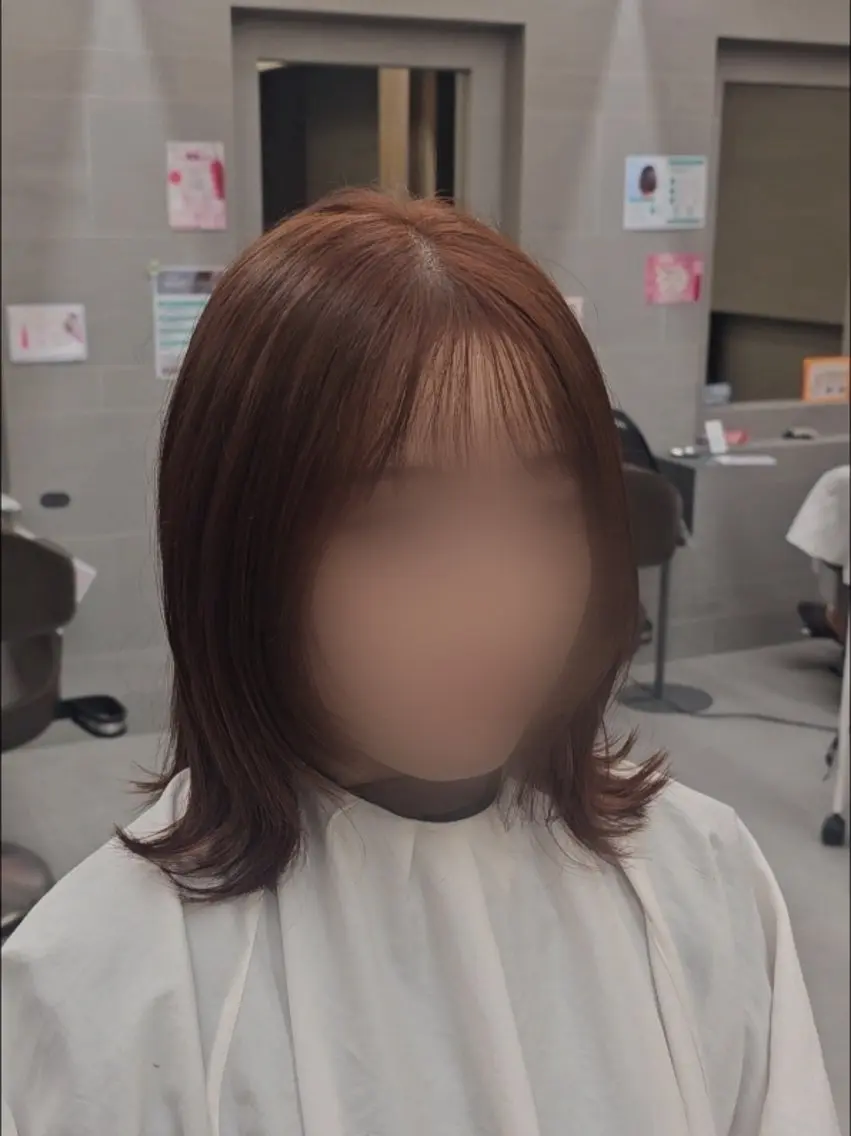 ミディアム くびれヘア 顔まわりレイヤー 顔周りカット レイヤーカット カット ヘアカラー トリートメント ヘッドスパ 木場・住吉   ひなたのヘアスタイル