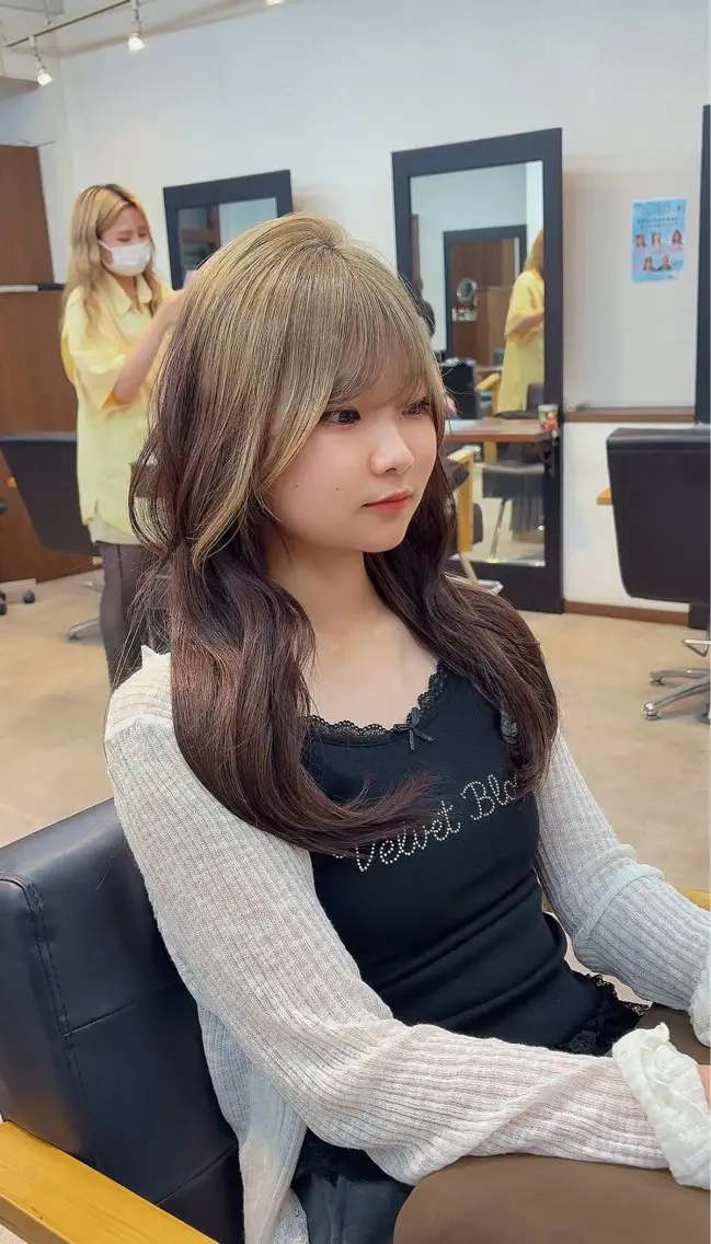 ロング カラー ブリーチ デザインカラー ダブルカラー ハイトーンカラー ヘアカラー トリートメント 🏅ハイトーン🏅/ 🫧ブリーチ🫧/翔のヘアスタイル