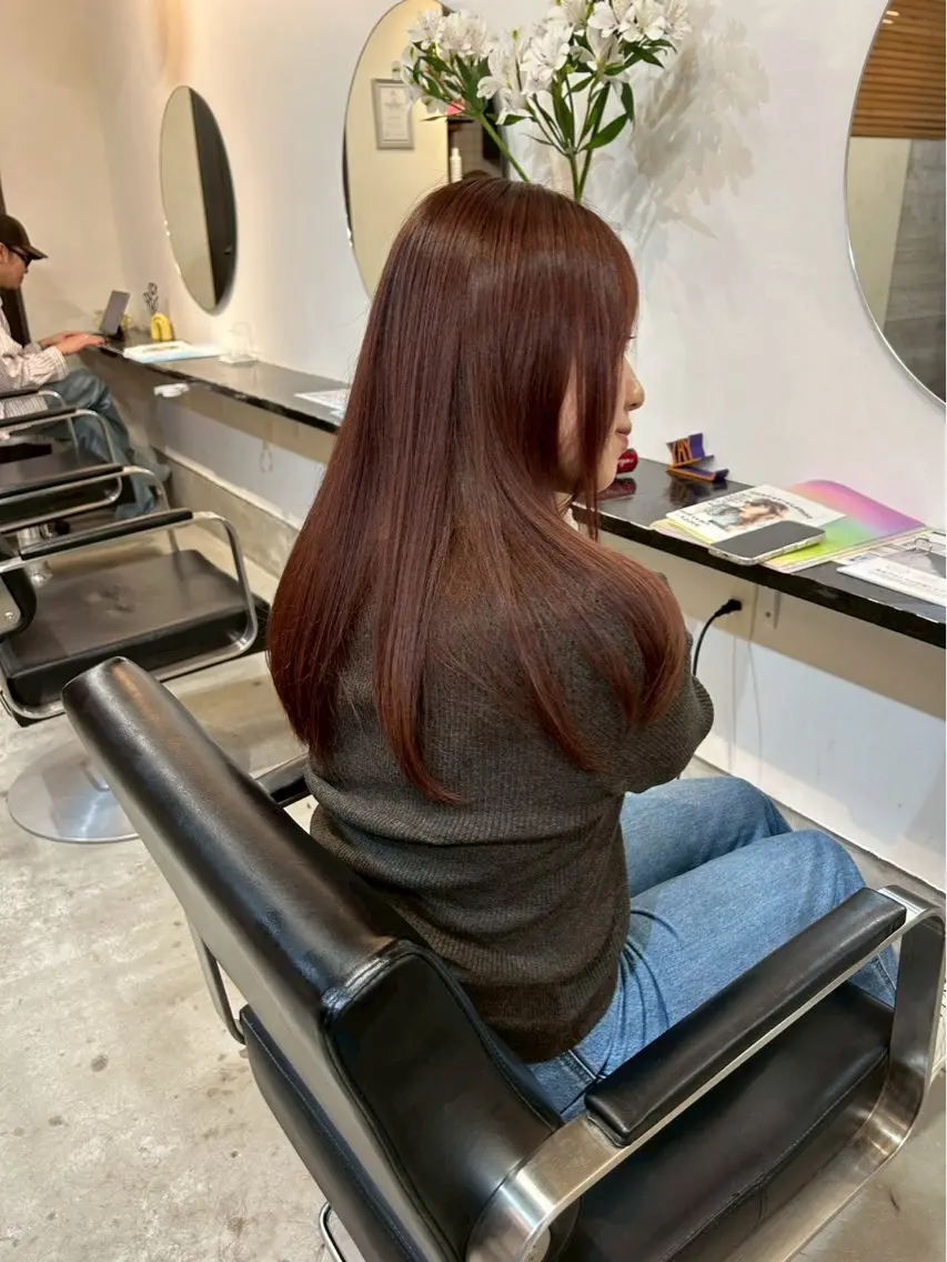 ロング カラー LUCK ユナのヘアスタイル